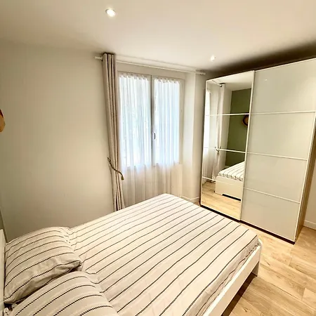 Apartman T3 6 Personnes De 60m2 Au Coeur De Ville, Terrasse Et Parking Gratuit *