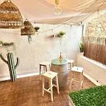 T3 6 Personnes De 60m2 Au Coeur De Ville, Terrasse Et Parking Gratuit * Saint-Raphaël