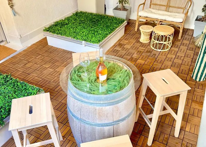 Apartamento T3 6 Personnes De 60m2 Au Coeur De Ville, Terrasse Et Parking Gratuit Saint-Raphaël